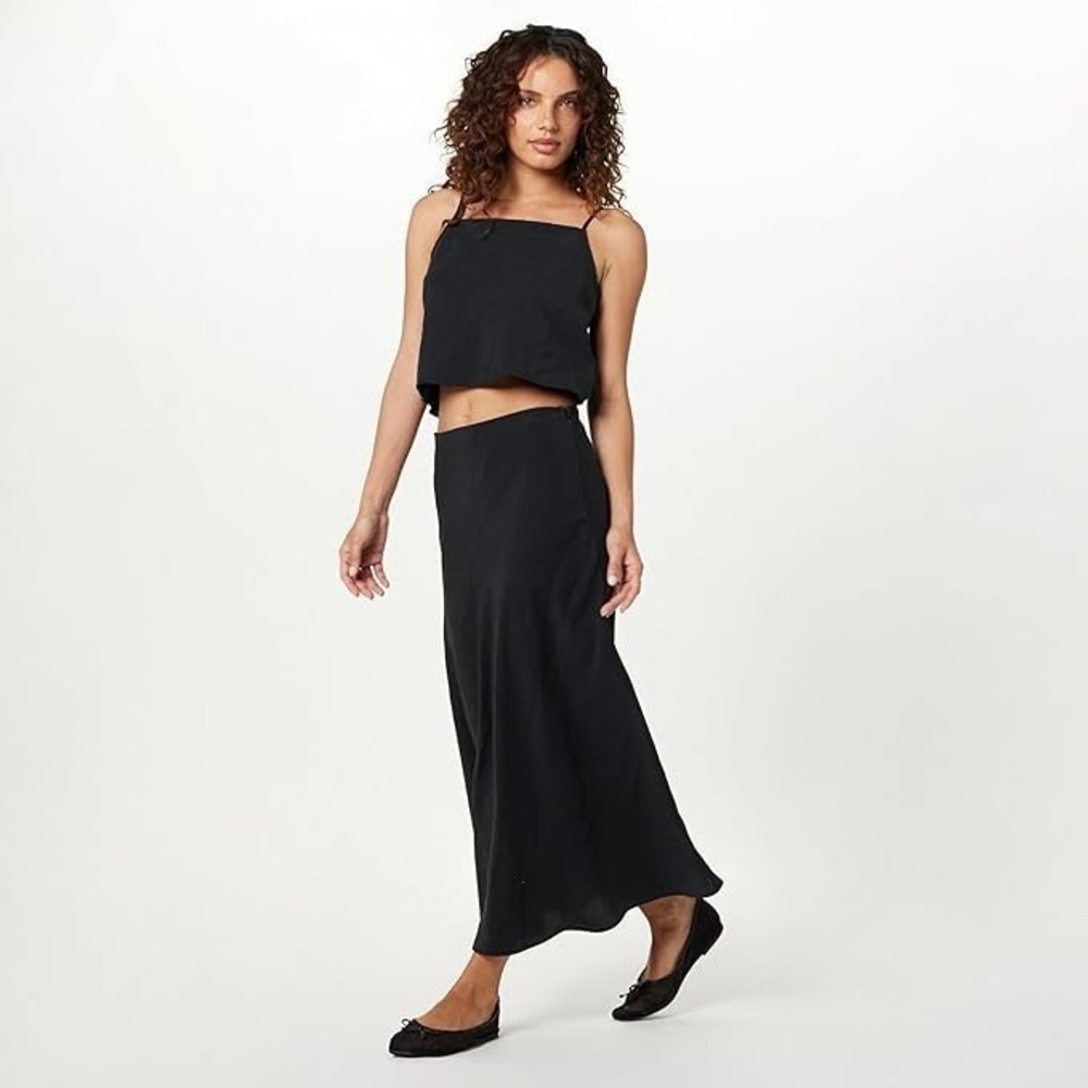 The Drop Women's Helia Relaxed Cropped Tank Top Black Small NWT - Picture 4 of 5